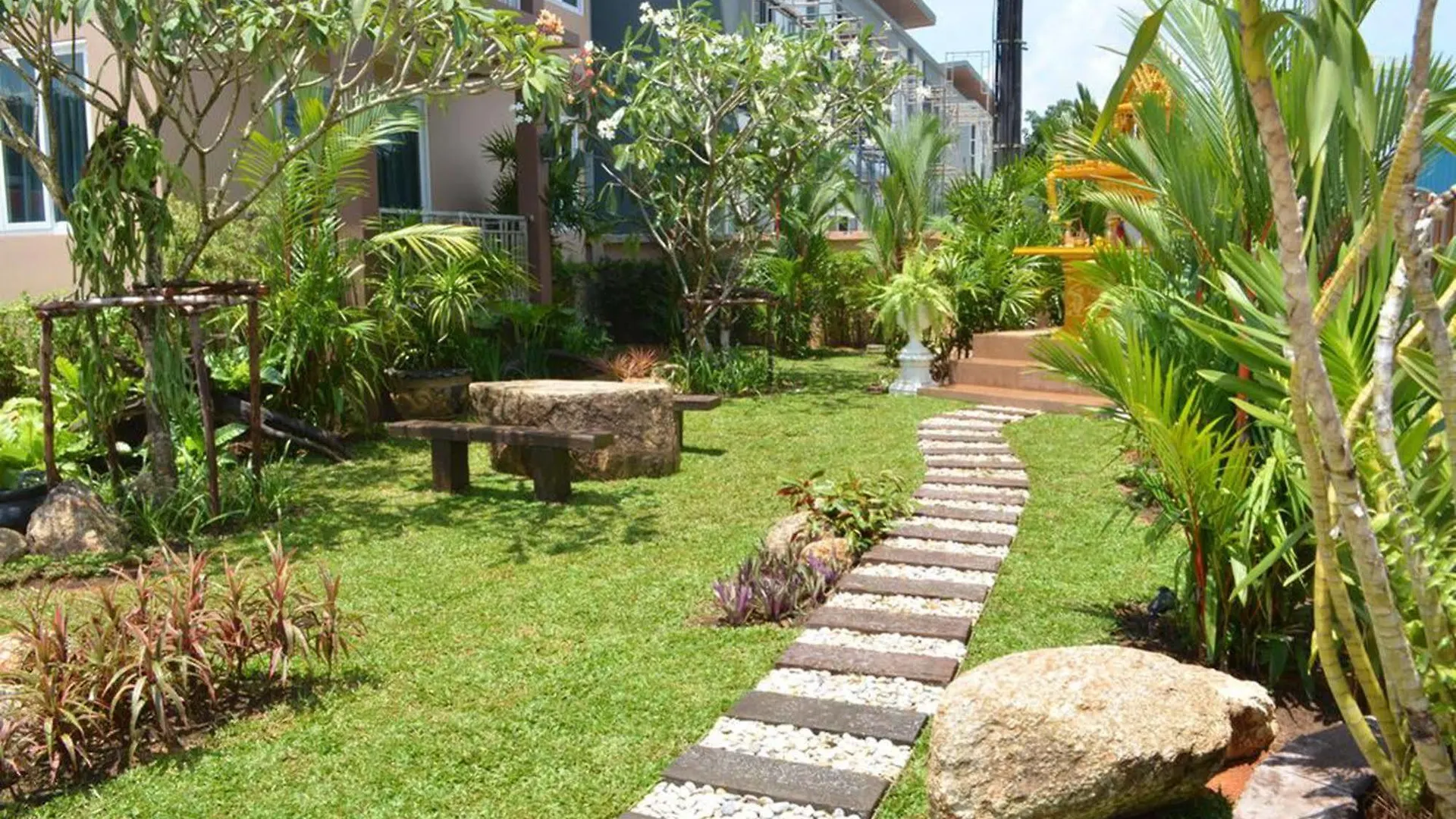 David Residence Nai Yang Beach 3*,